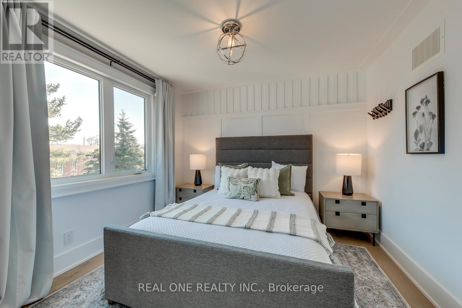 1224 WILLOWBROOK DRIVE - 35
