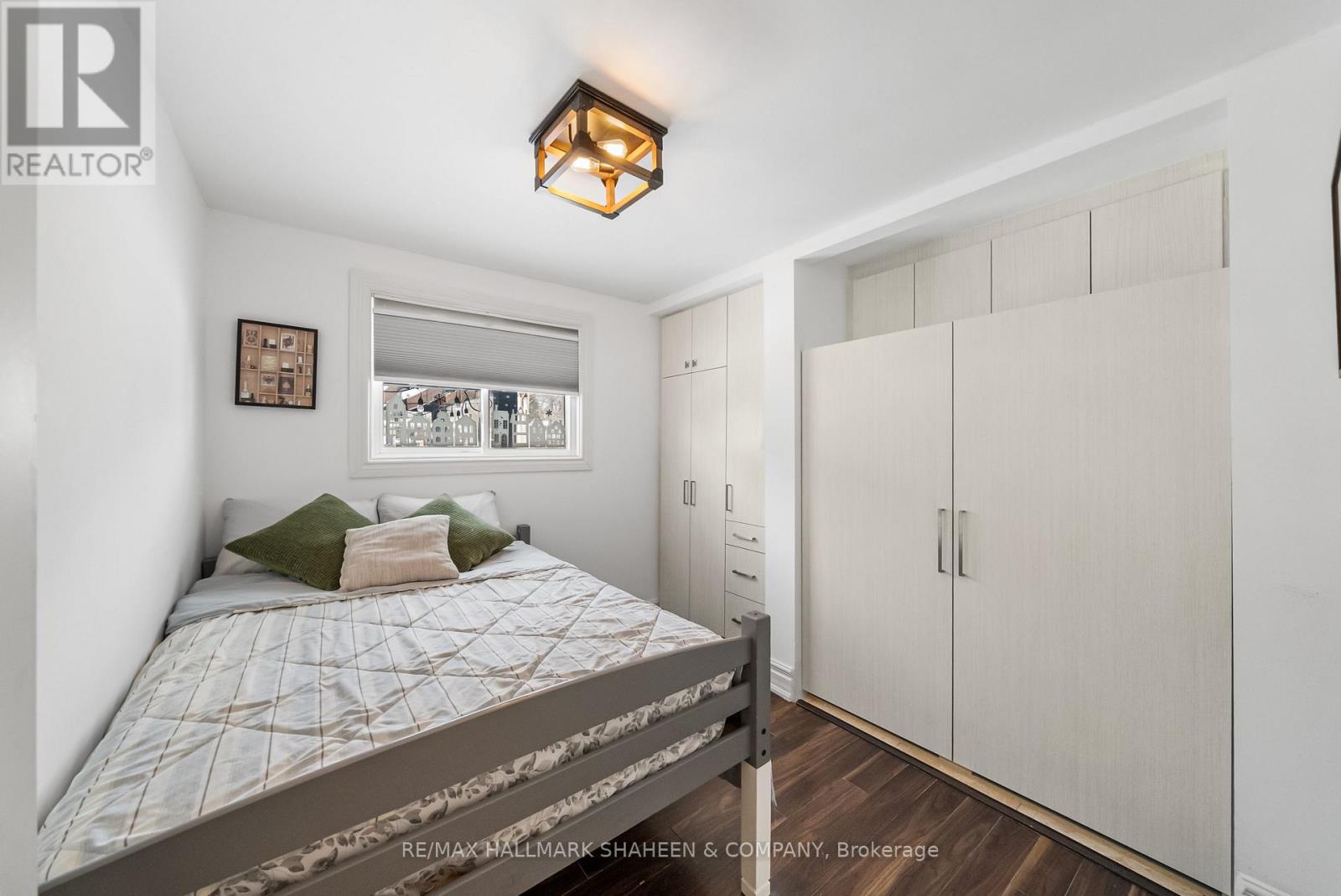 2196 RICHARD STREET - 20