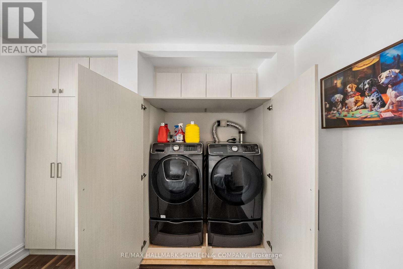 2196 RICHARD STREET - 21