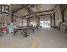 9100 Grainger Road, Canal Flats, BC V0B1B0 Photo 9