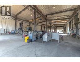 9100 Grainger Road, Canal Flats, BC V0B1B0 Photo 20