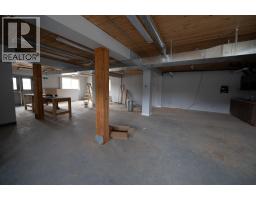 9100 Grainger Road, Canal Flats, BC V0B1B0 Photo 42