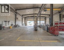 9100 Grainger Road, Canal Flats, BC V0B1B0 Photo 8