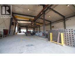 9100 Grainger Road, Canal Flats, BC V0B1B0 Photo 11