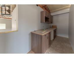 9100 Grainger Road, Canal Flats, BC V0B1B0 Photo 49