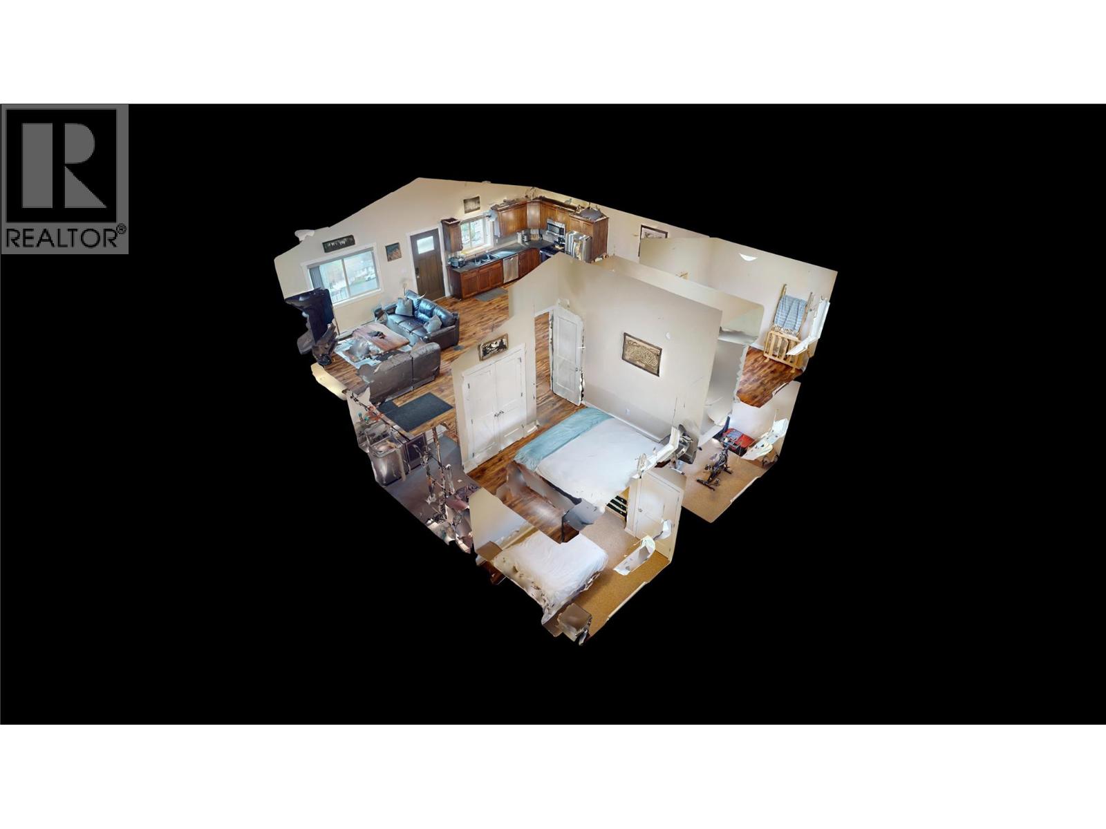 230 303 Avenue - 34