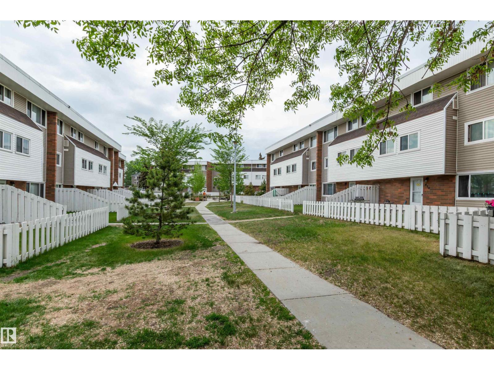 #408 2908 116A AV NW - 10