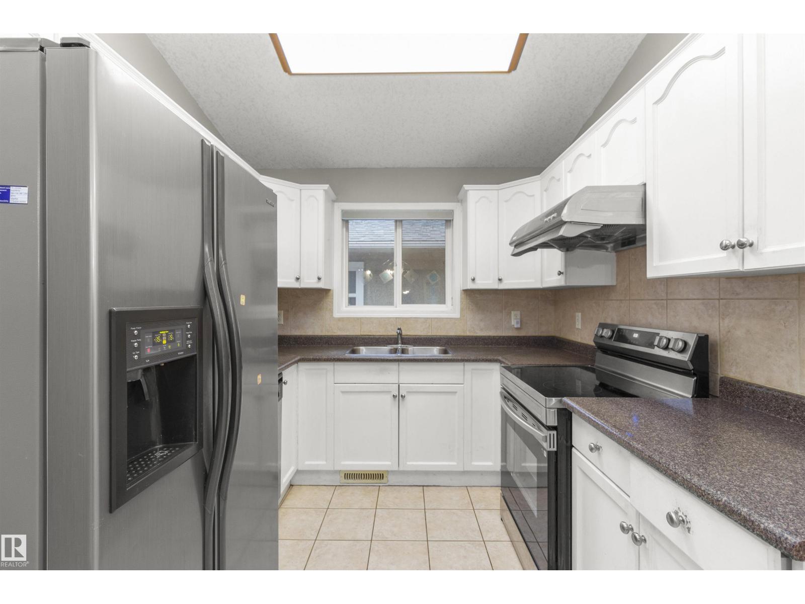 11517 83 ST NW - 12
