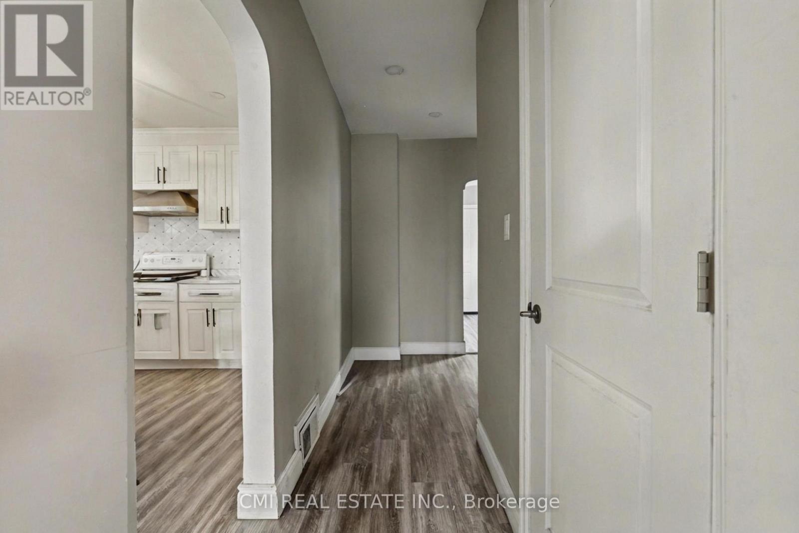 122 MONTROSE STREET - 14