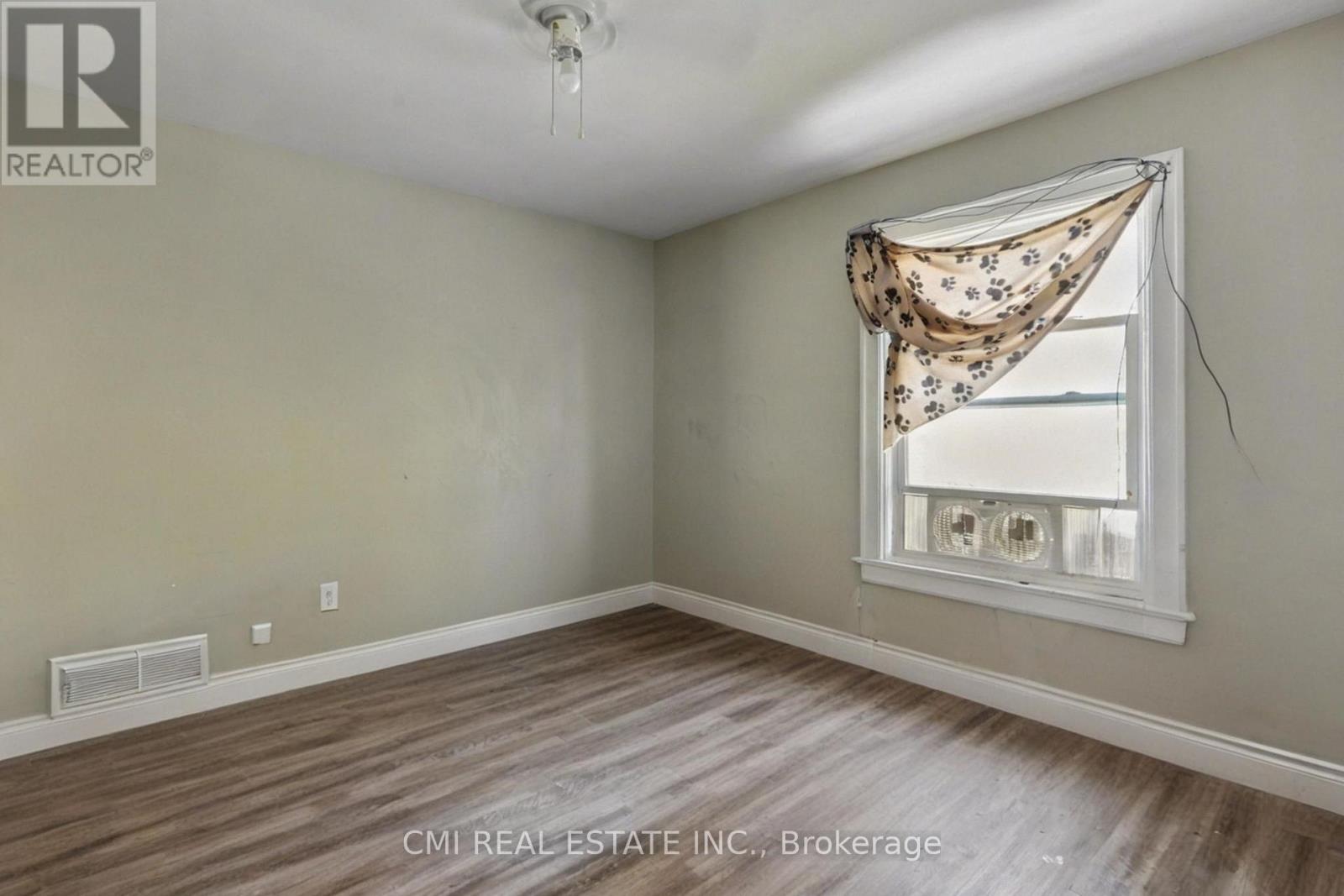 122 MONTROSE STREET - 22