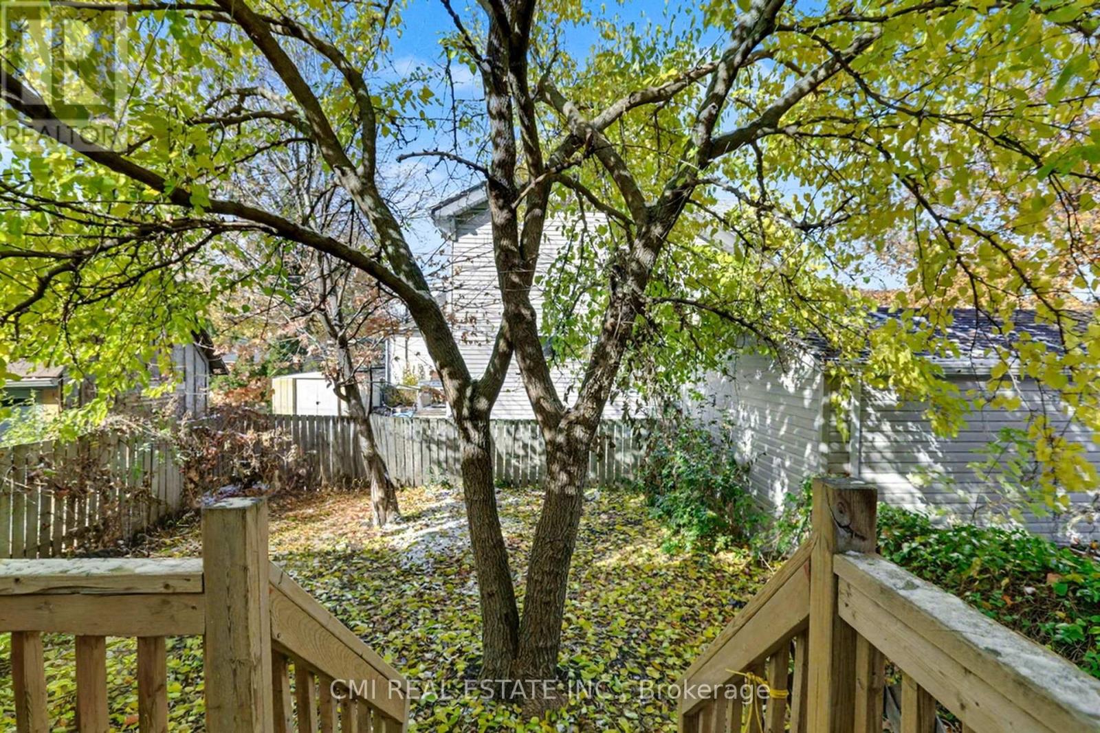 122 MONTROSE STREET - 40