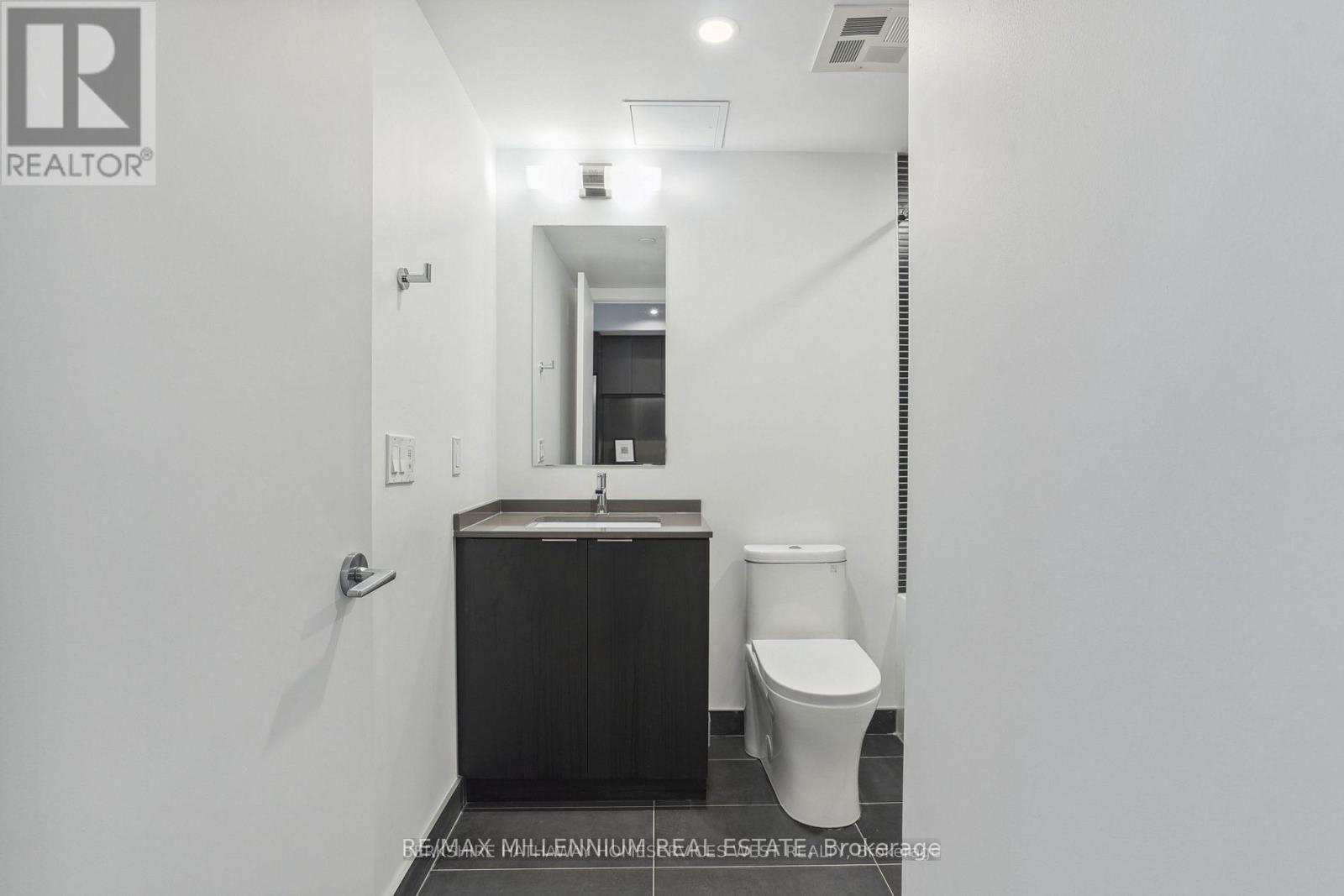 #329 1 JARVIS STREET - 17