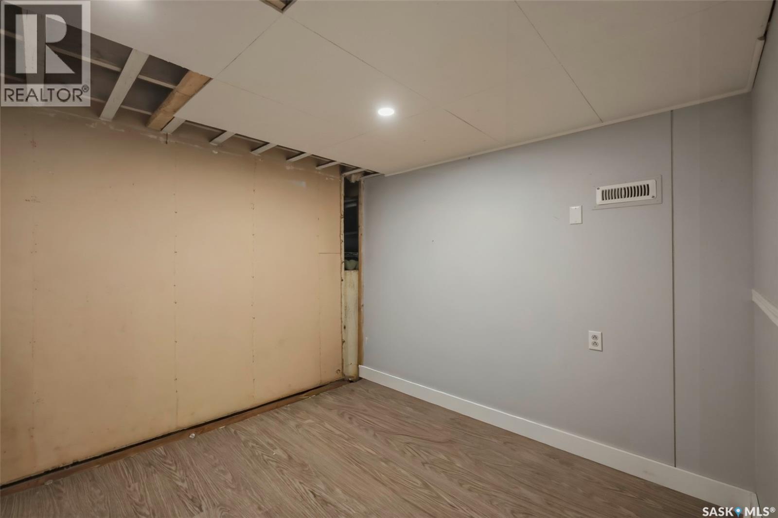 1304 C AVENUE N — photo 25