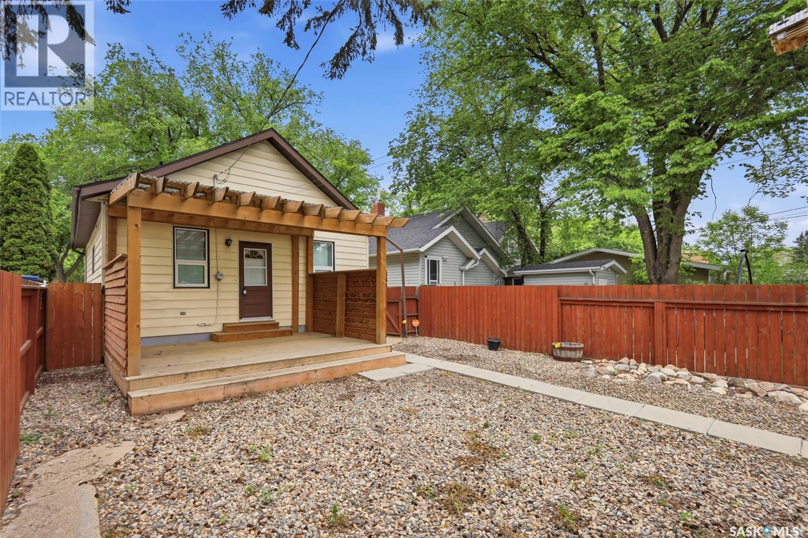 1304 C AVENUE N — photo 28
