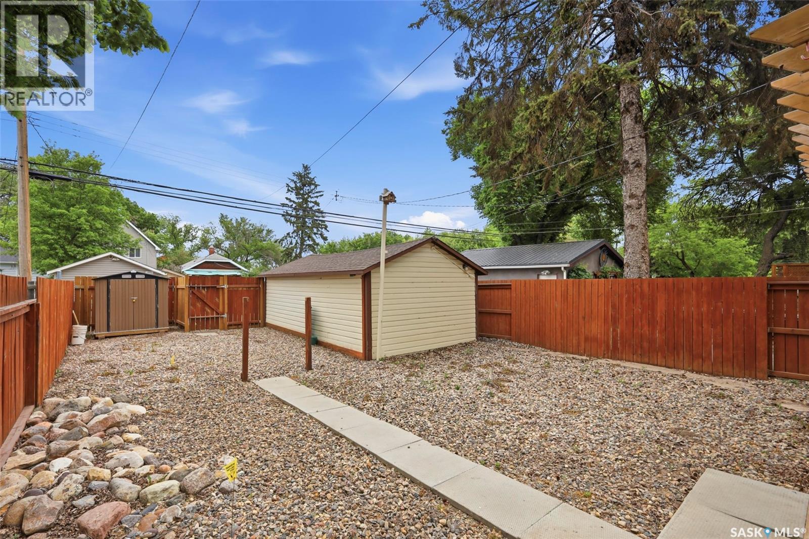 1304 C AVENUE N — photo 32