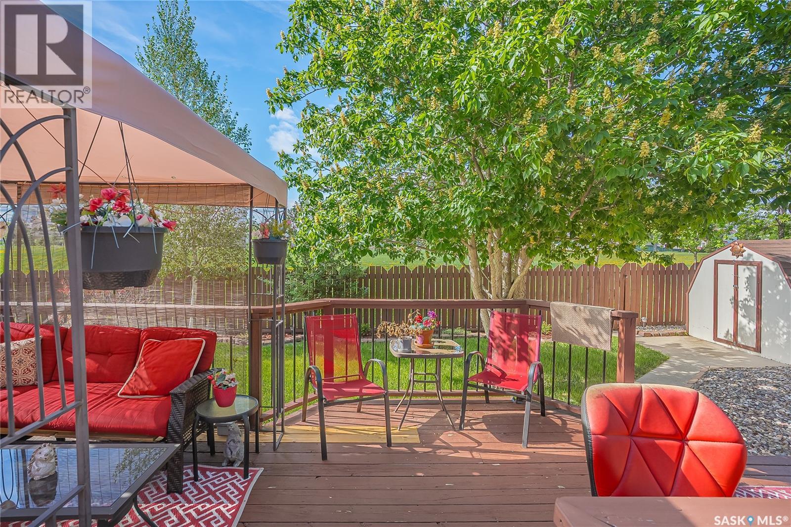 114 Sumner CRESCENT - 45