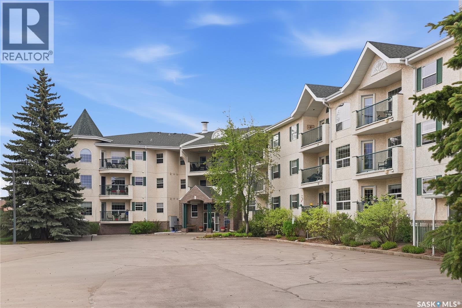 #210 1735 Mckercher DRIVE - 1