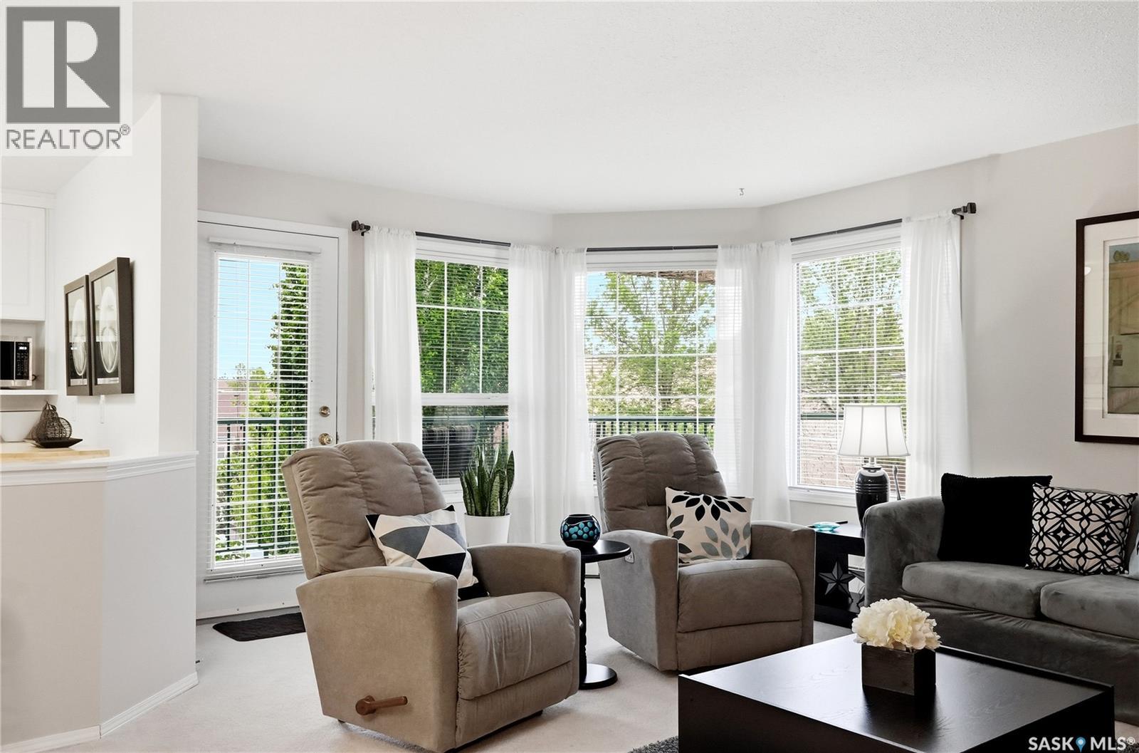 #210 1735 Mckercher DRIVE - 11