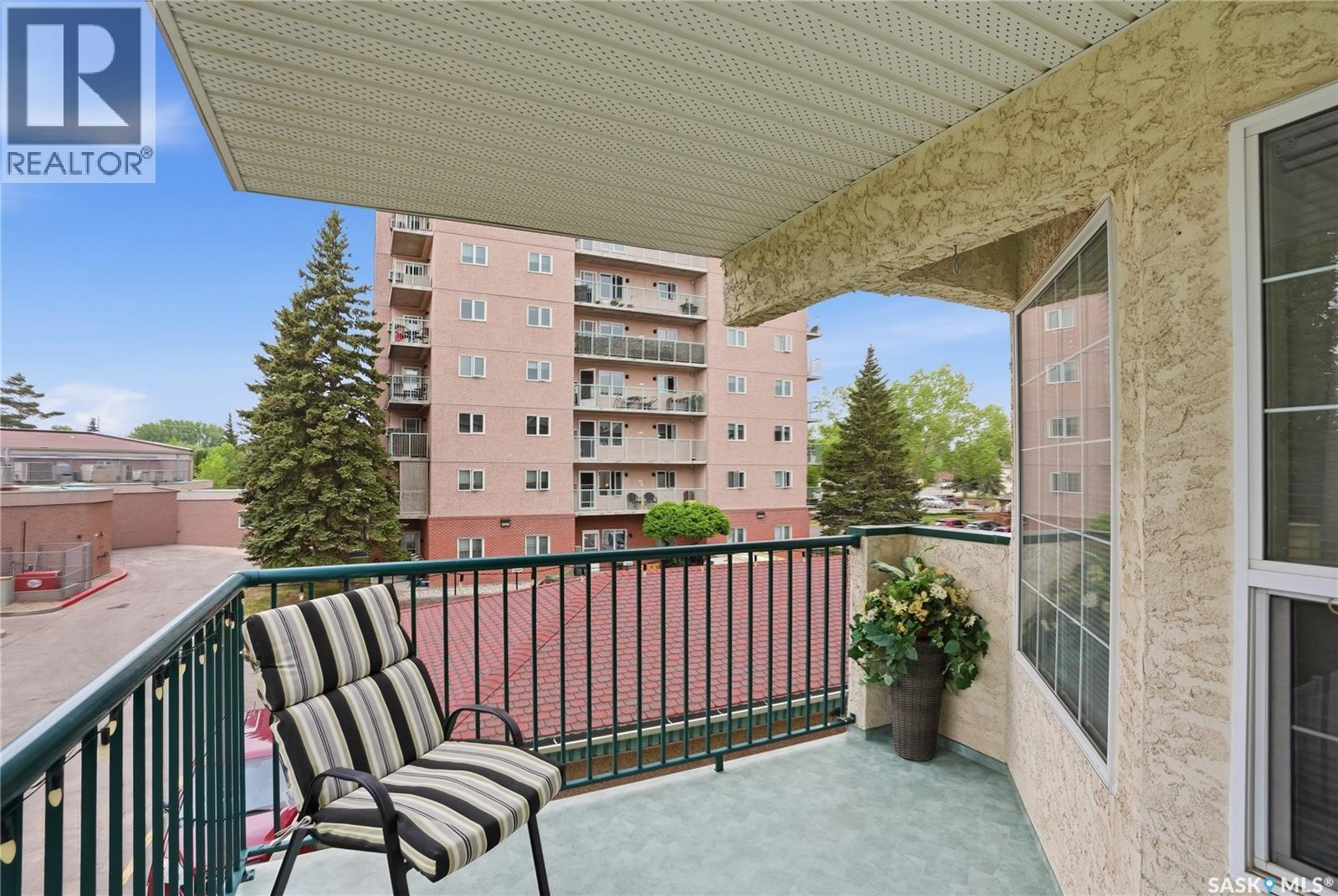 #210 1735 Mckercher DRIVE - 32