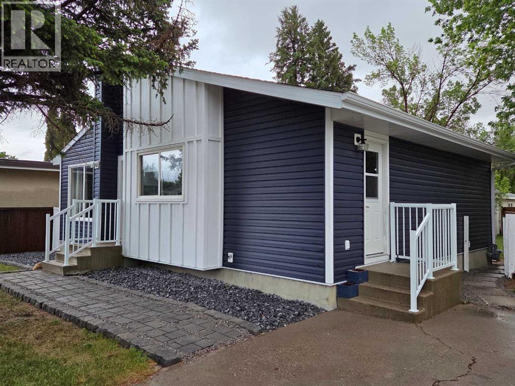 1015 19 Avenue - photo 2