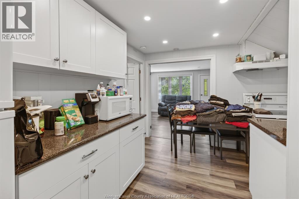 1032 FELIX AVENUE - 29