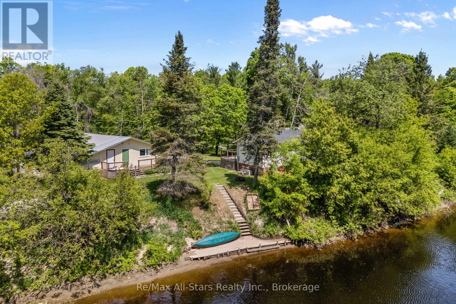 60 REED BOULEVARD - 1