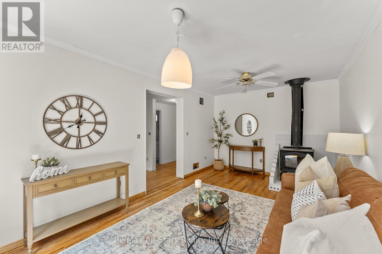 60 REED BOULEVARD - 12
