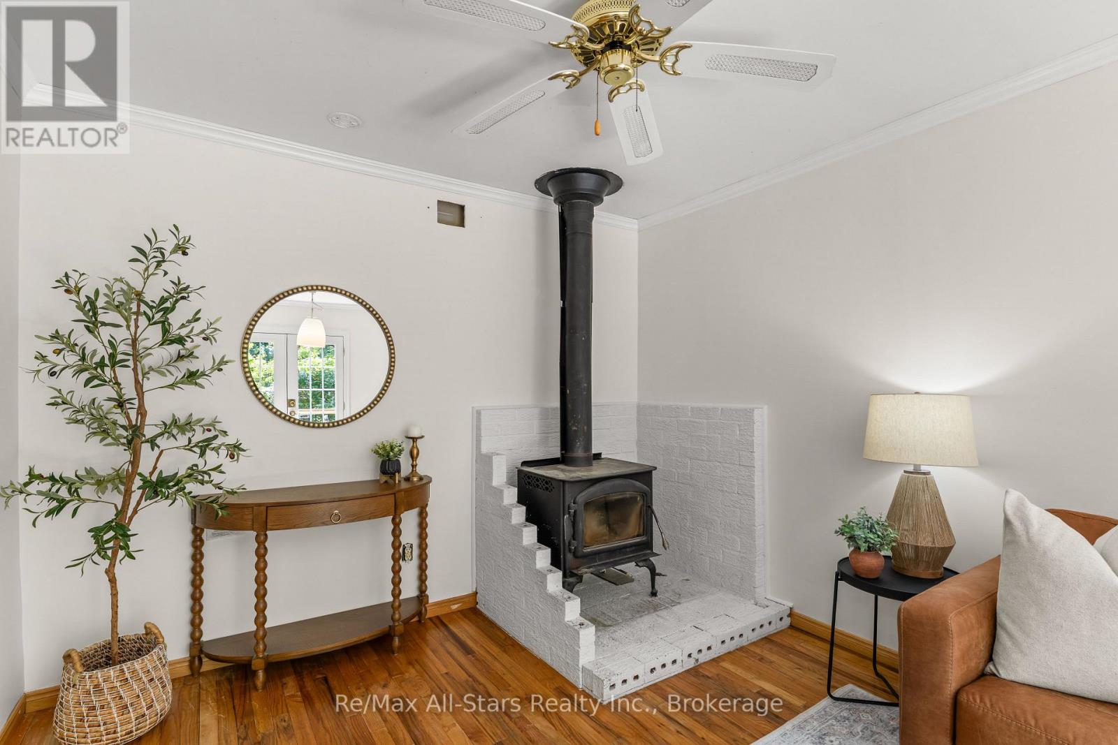 60 REED BOULEVARD - 13