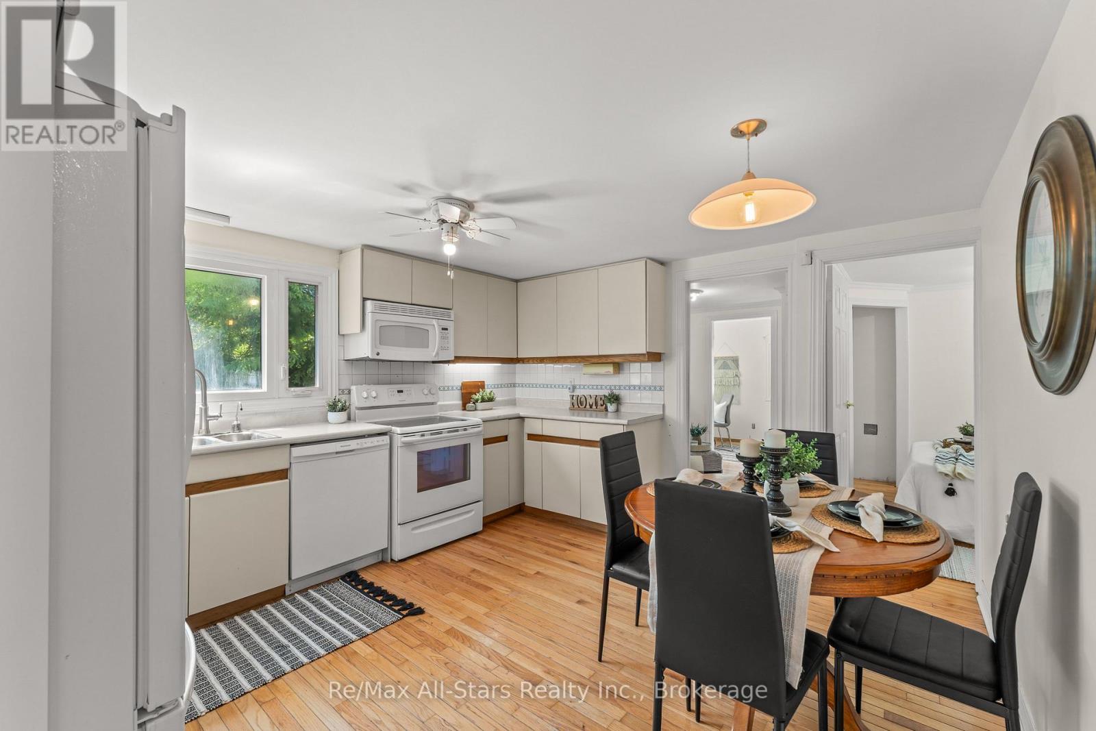 60 REED BOULEVARD - 15