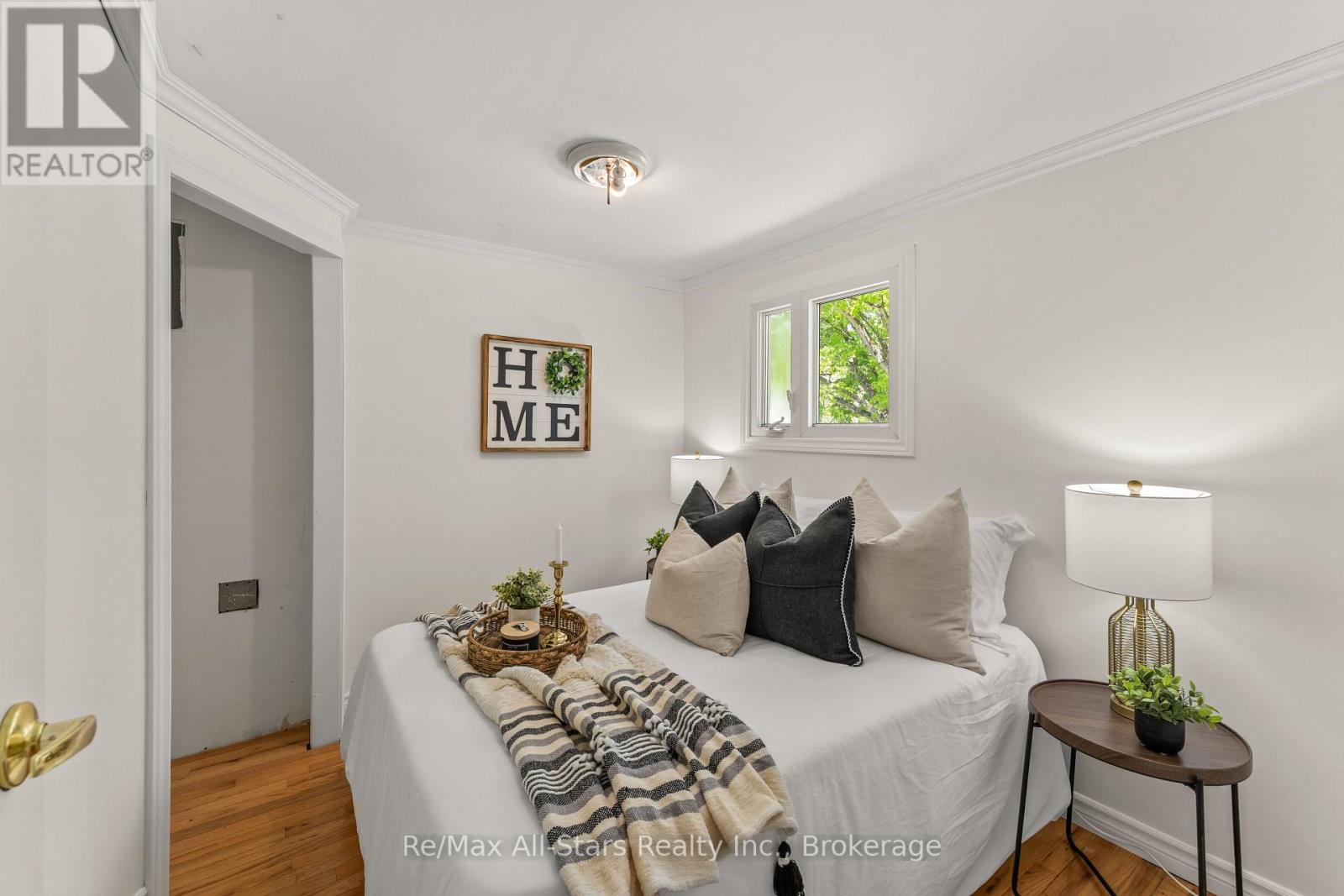 60 REED BOULEVARD - 22