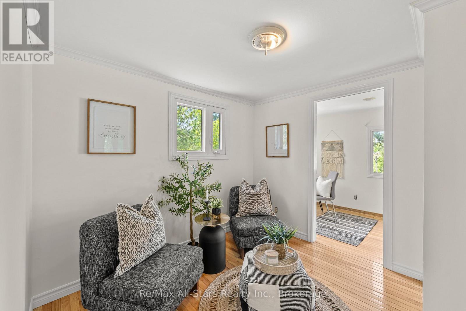 60 REED BOULEVARD - 23