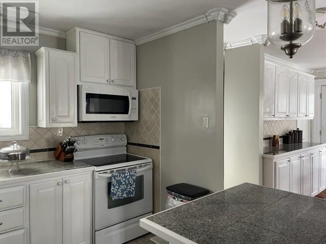 5-7 Maple Street - 11