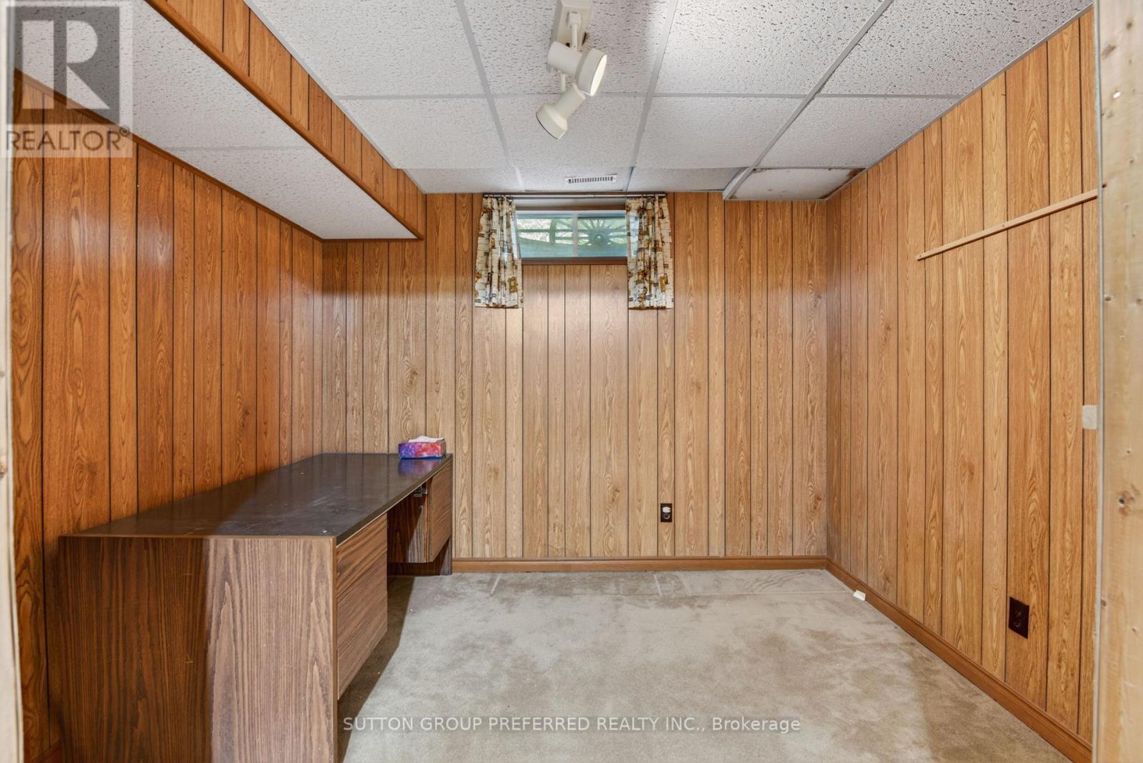 4 GOLFVIEW CRESCENT - 37