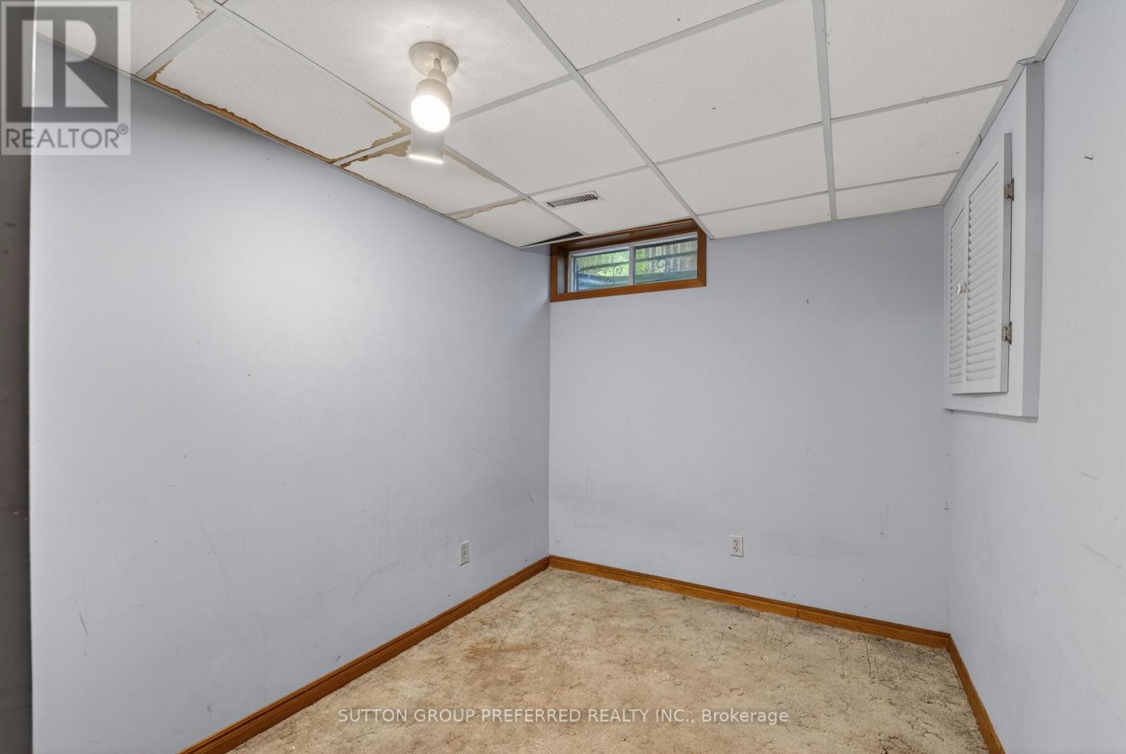 4 GOLFVIEW CRESCENT - 38