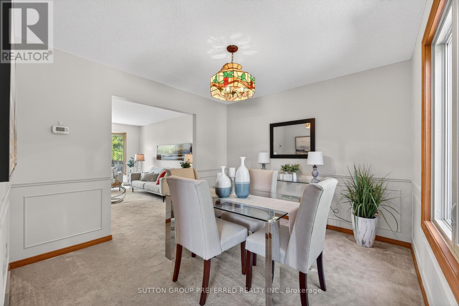 4 GOLFVIEW CRESCENT - 9