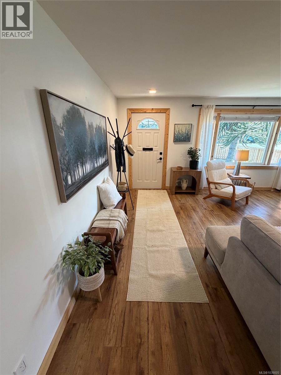 548 Nova St, Nanaimo