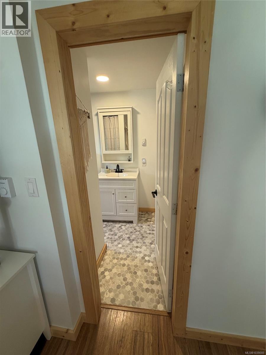 548 Nova St, Nanaimo