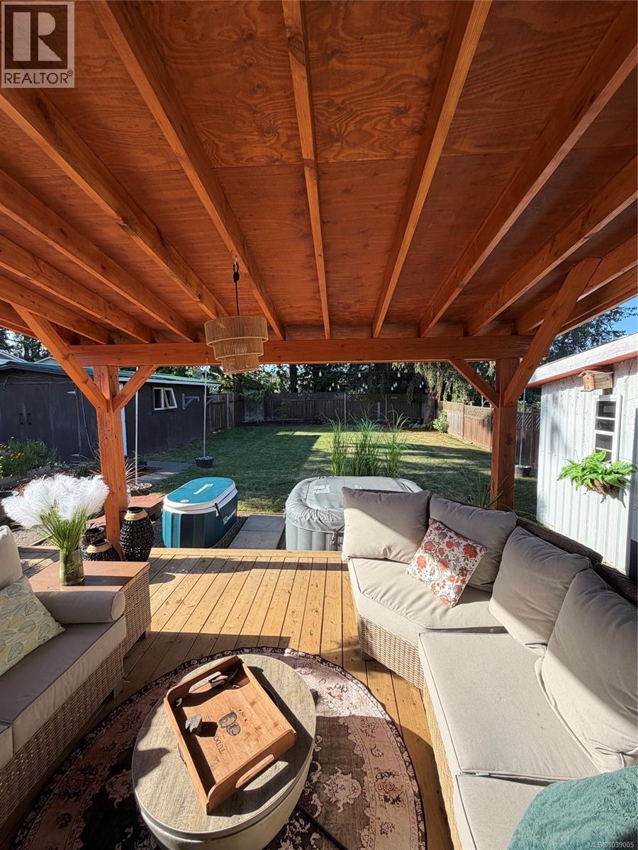 548 Nova St, Nanaimo