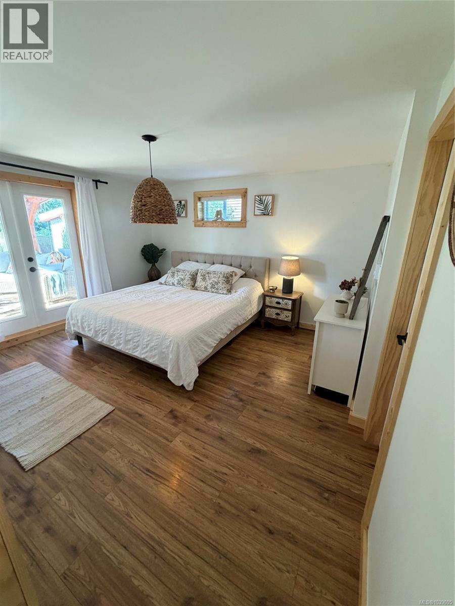 548 Nova St - 32