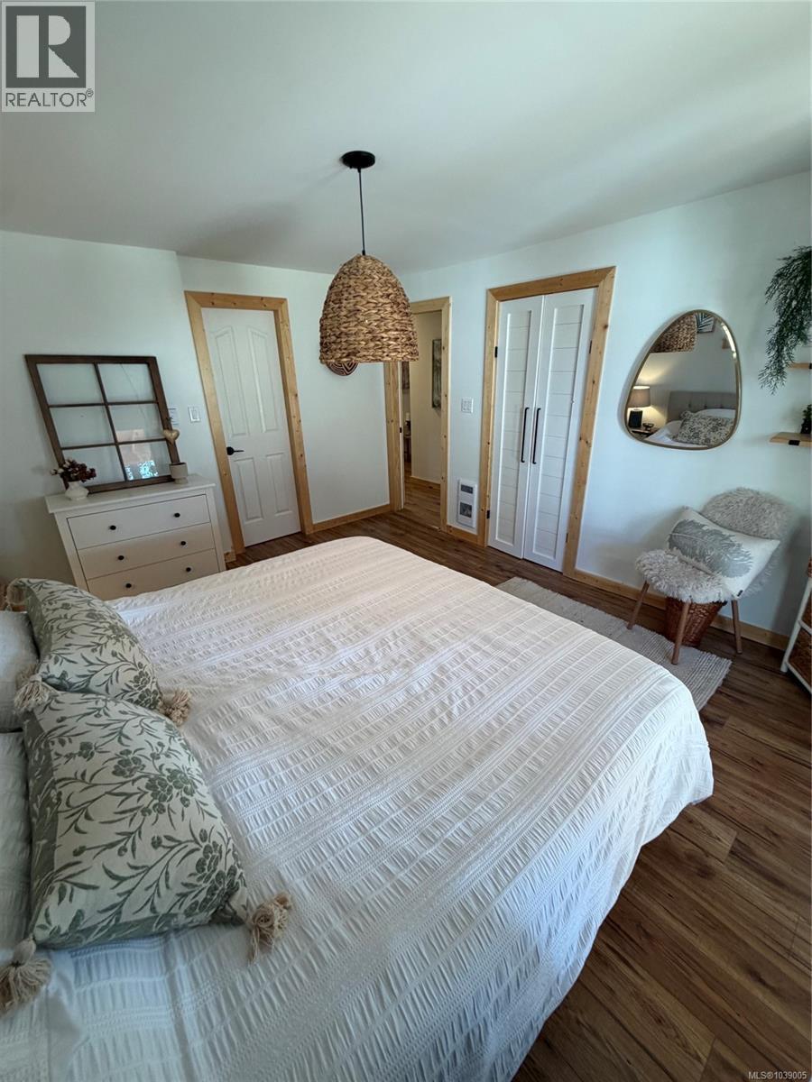 548 Nova St - 38