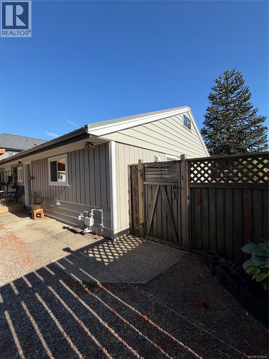 548 Nova St - 82