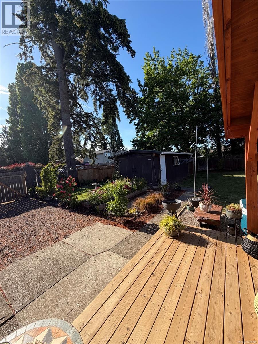 548 Nova St, Nanaimo