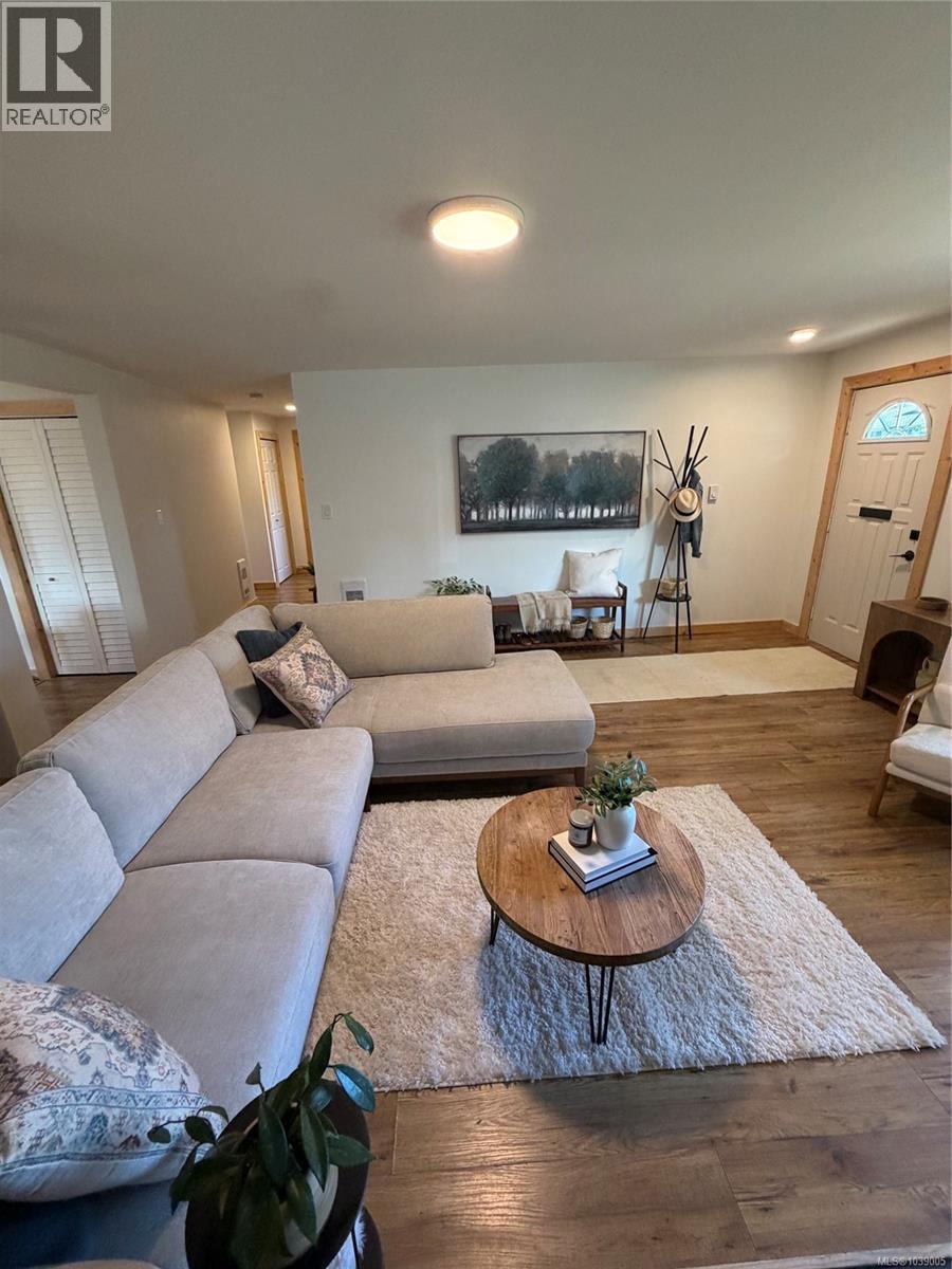 548 Nova St - 13