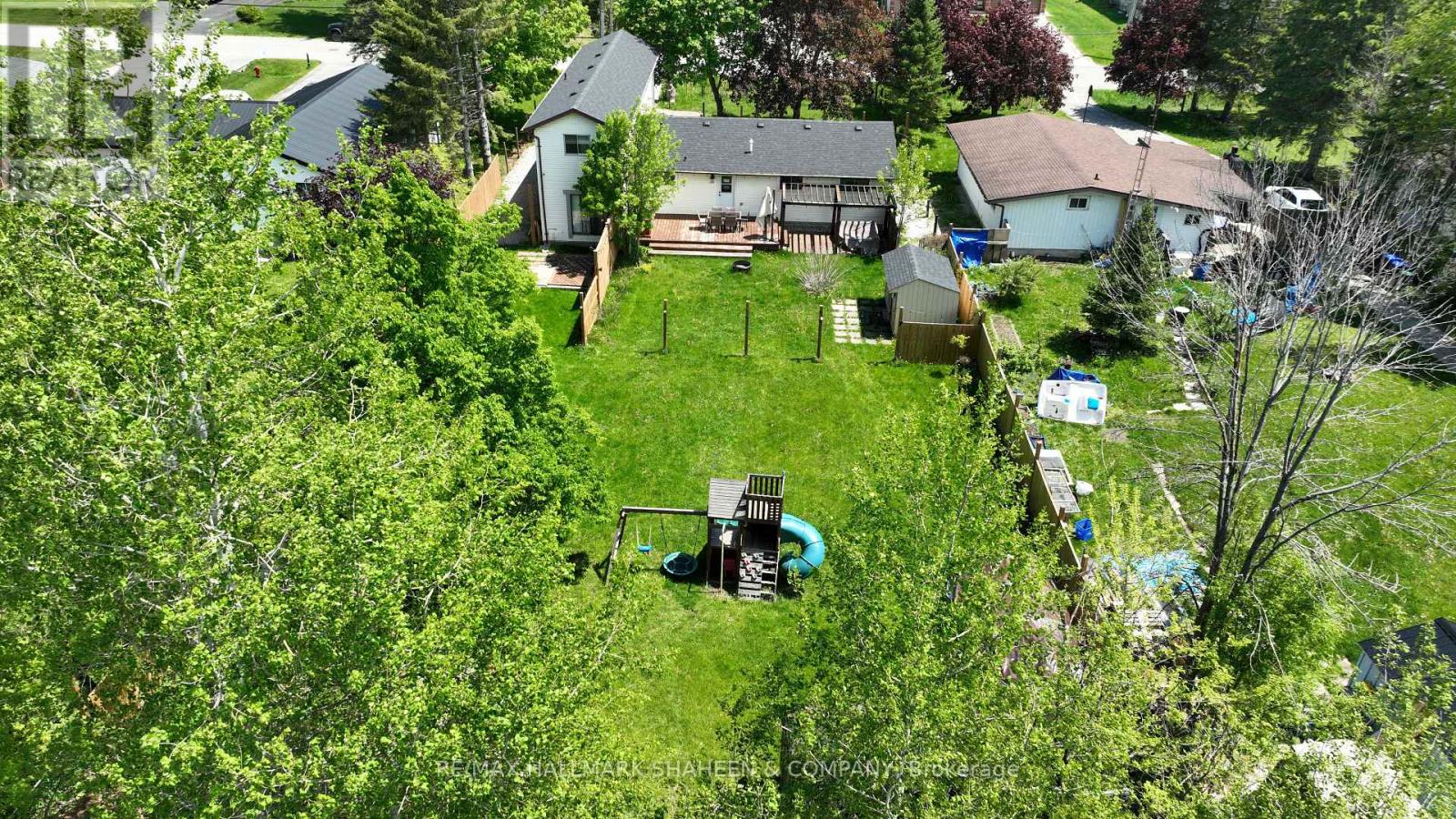 2196 RICHARD STREET - 34