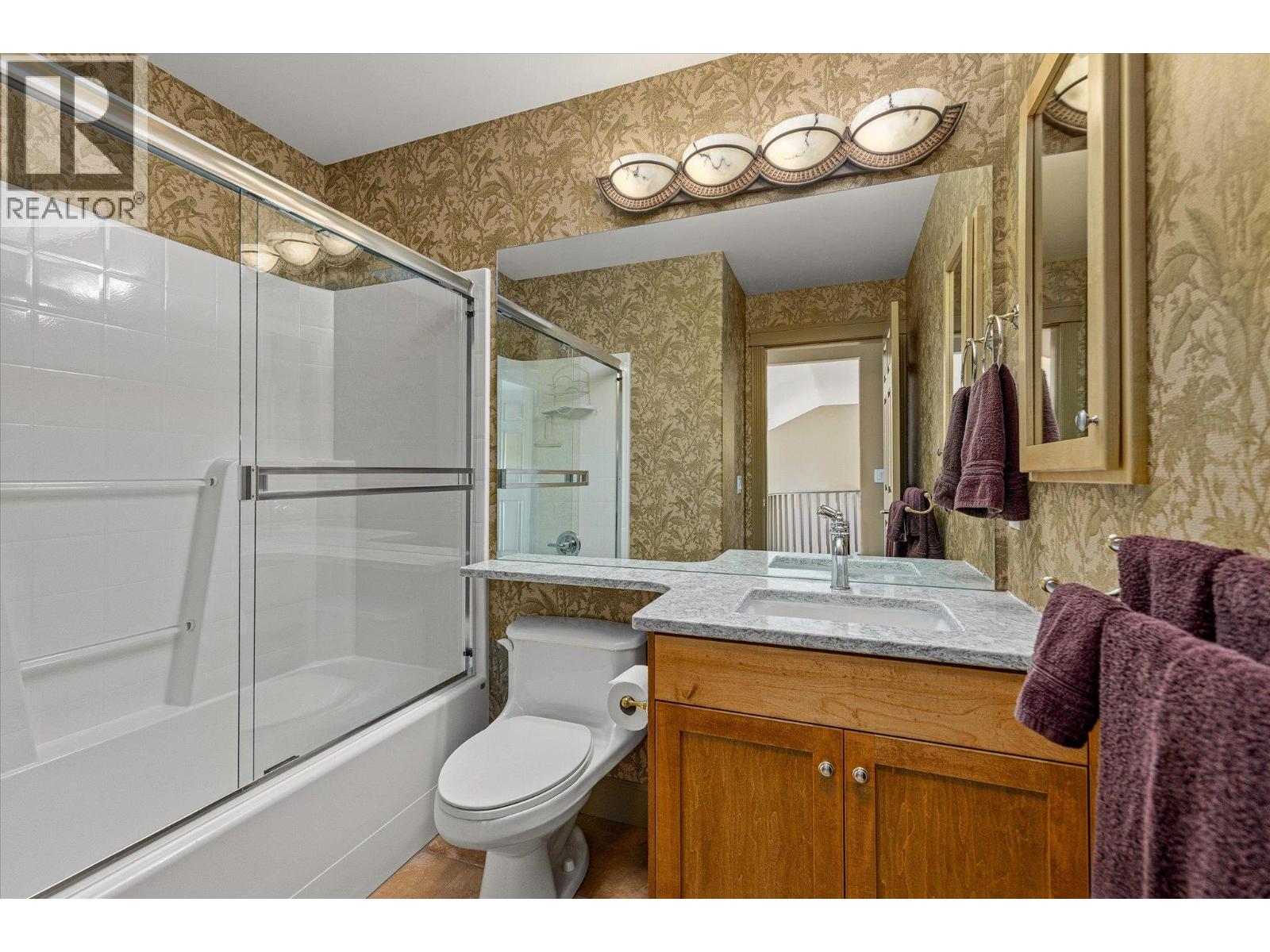 #112 1986 Bowes Street - 40