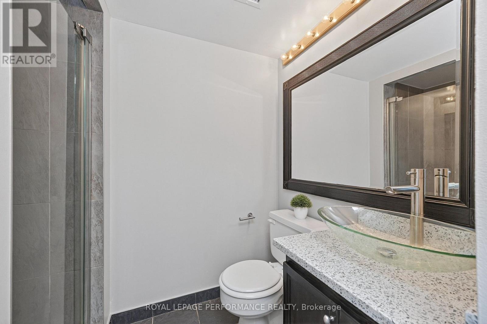 #2502 530 LAURIER AVENUE W - 22