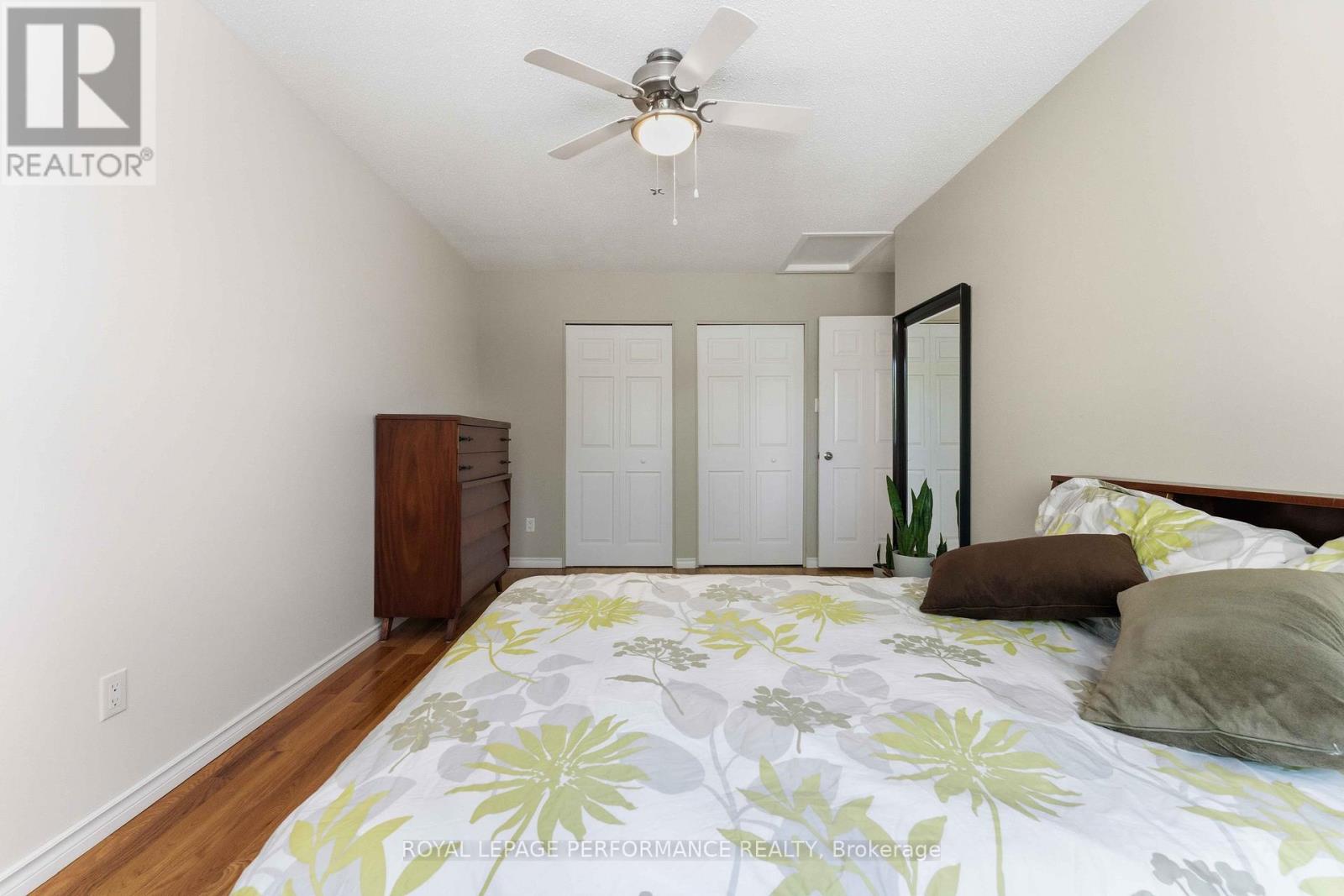 #5 2051 JASMINE CRESCENT - 30