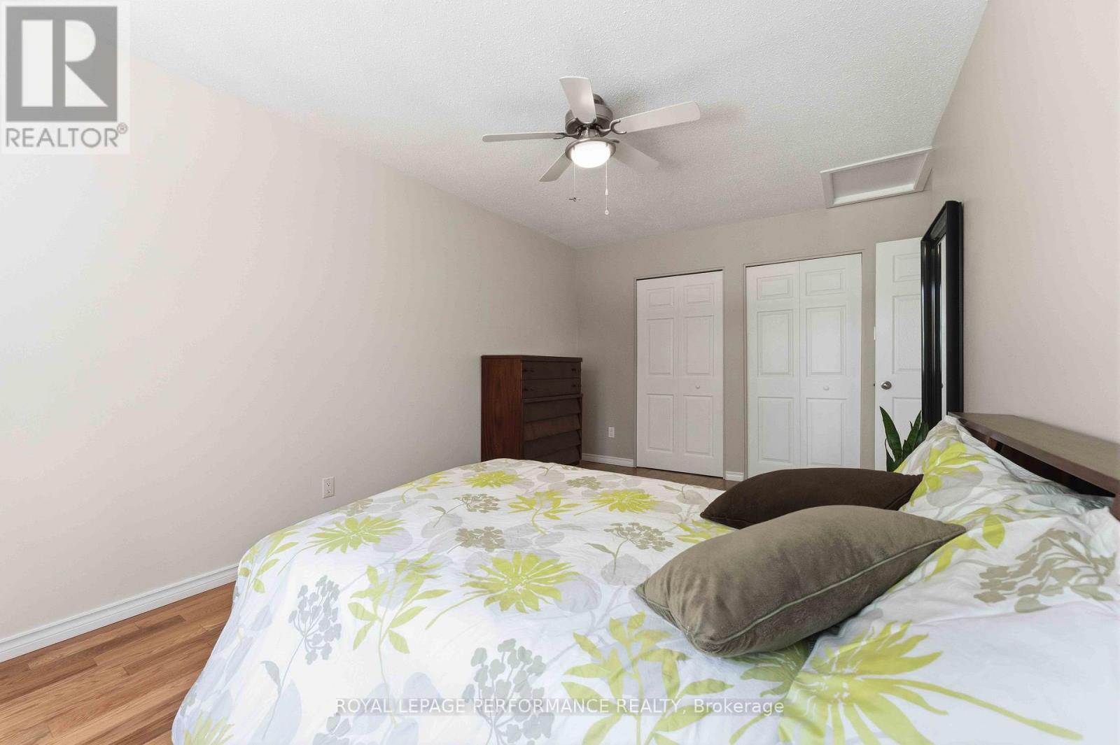 #5 2051 JASMINE CRESCENT - 31