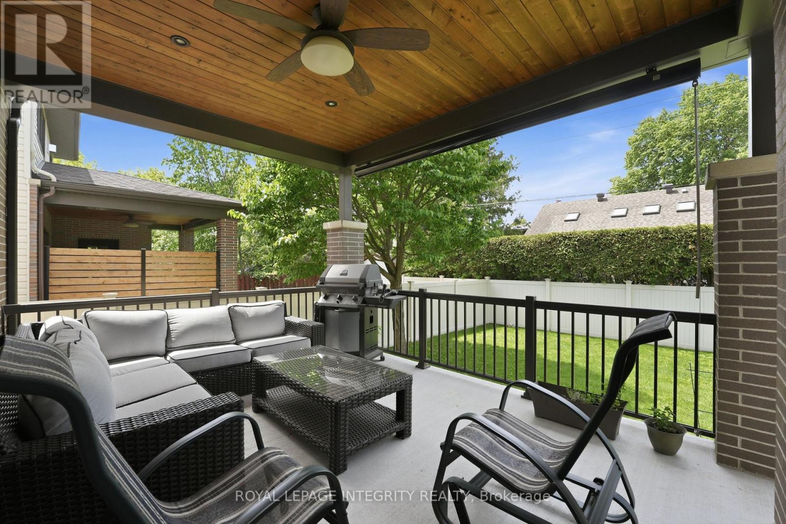 476 ANCASTER AVENUE - 33