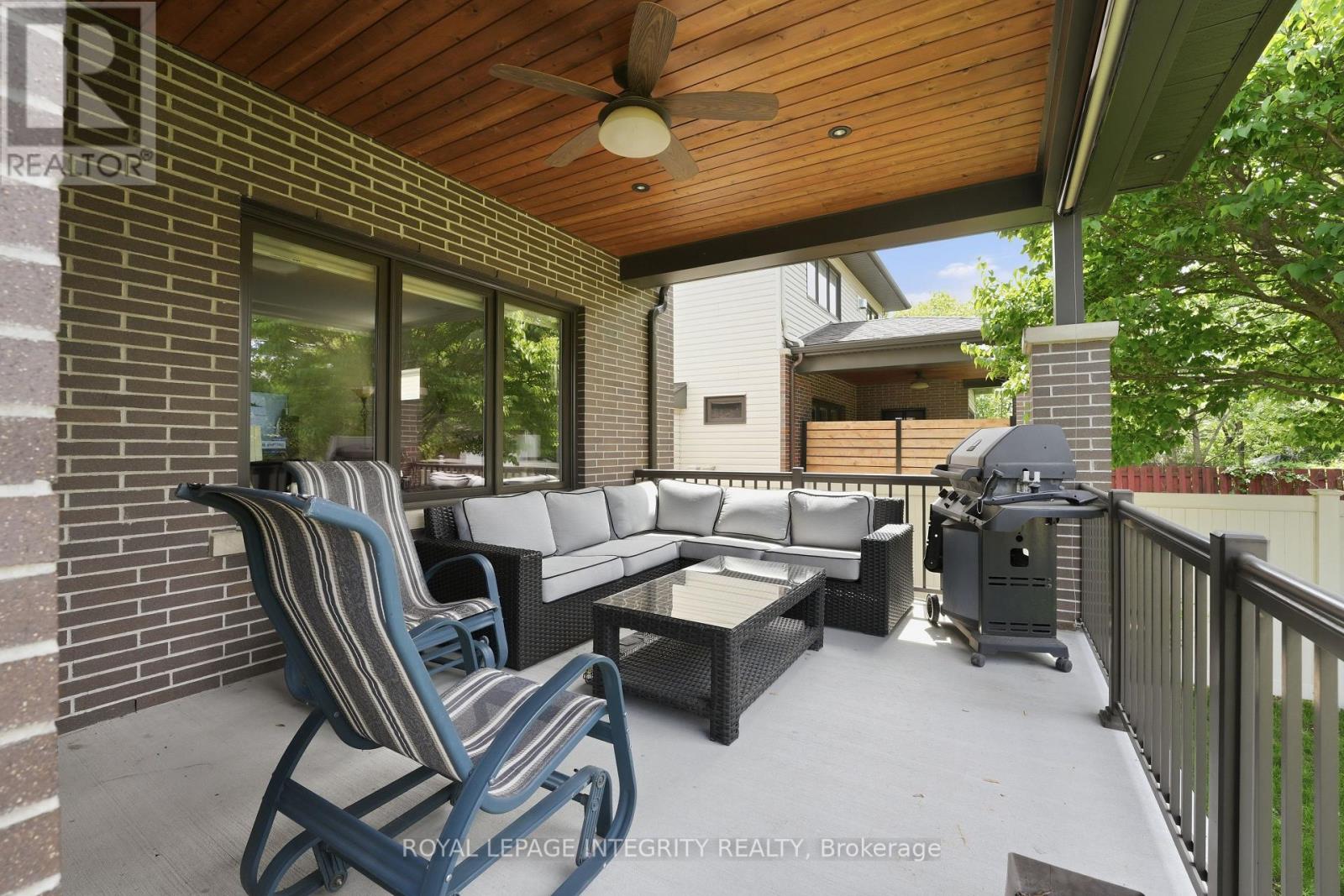 476 ANCASTER AVENUE - 37